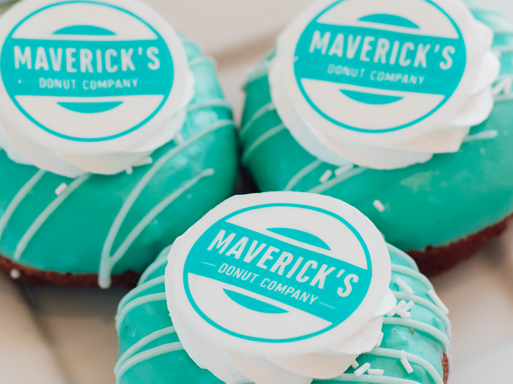 logo Gourmet Donut Shop-Mavericks Donuts